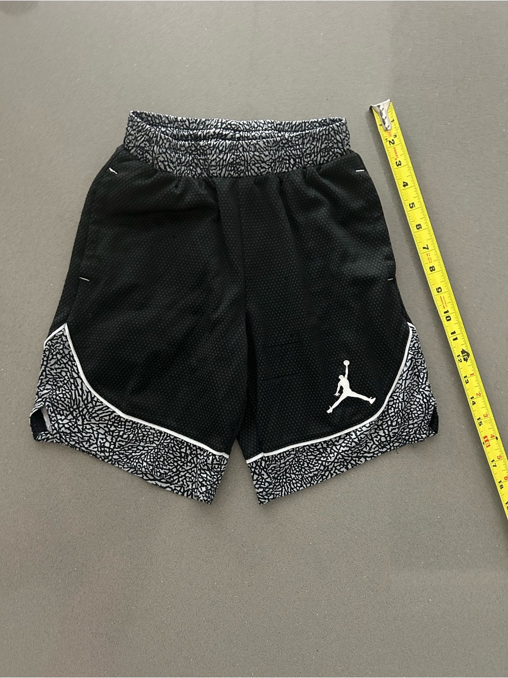 Jordan Athletic shorts kids size 8-10…